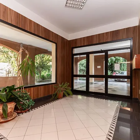 Mediterranee - 200m Dal Mare, Parcheggio Privato, Idromassaggio Imperia