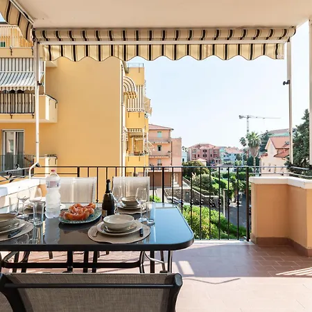 Mediterranee - 200m Dal Mare, Parcheggio Privato, Idromassaggio Imperia