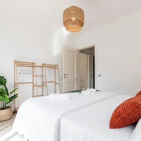 Mediterranee - 200m Dal Mare, Parcheggio Privato, Idromassaggio * Imperia