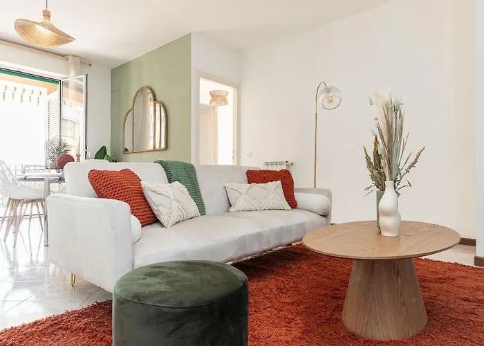 Mediterranee - 200m Dal Mare, Parcheggio Privato, Idromassaggio Imperia