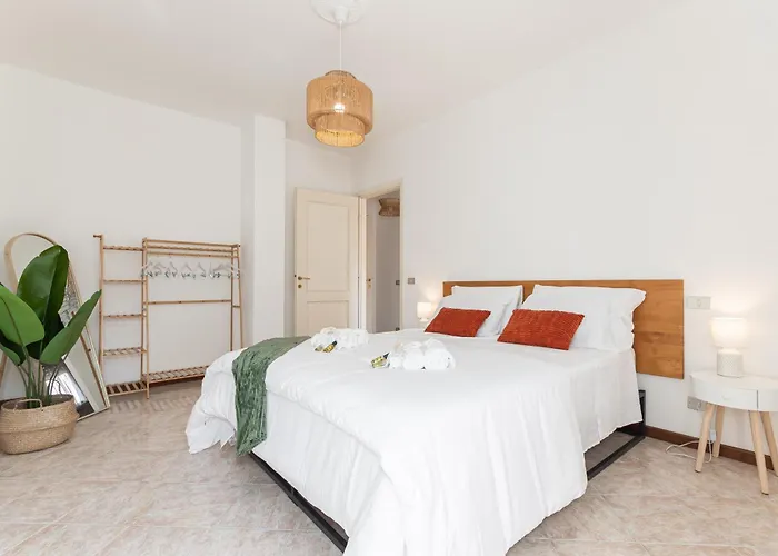 Apartman Mediterranee - 200m Dal Mare, Parcheggio Privato, Idromassaggio Imperia